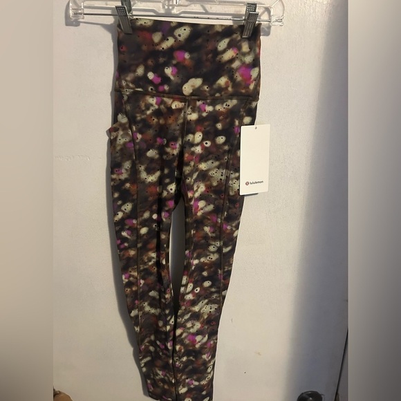 lululemon athletica Pants - Lululemon hr pant 25” pockets